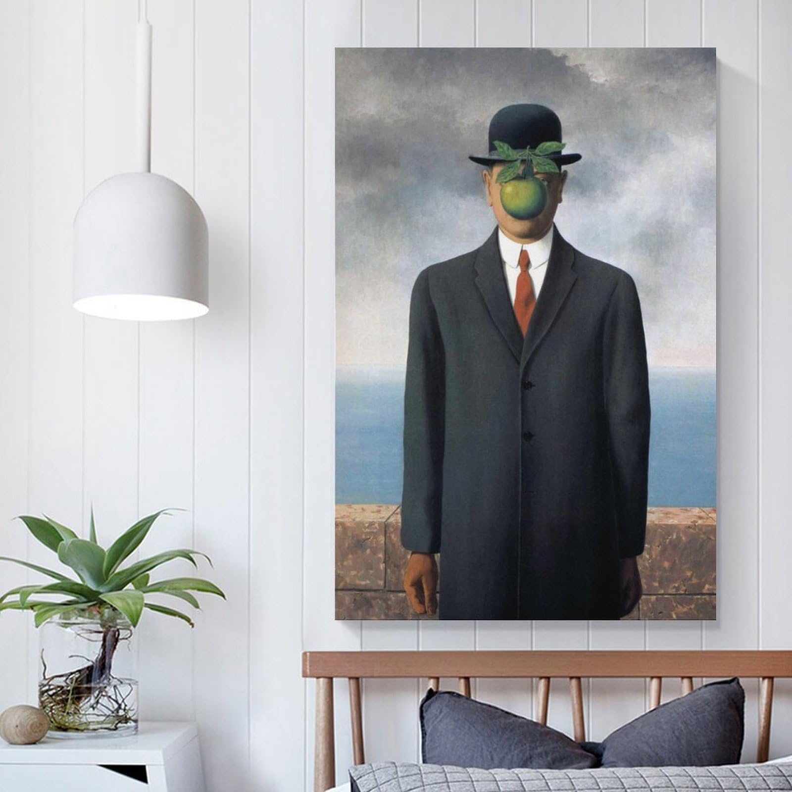 Amazon.co.jp: Rene Magritteルネ・マグリット《人の子》ポスター 部屋